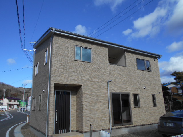 太陽光発電システム「実質0円」で搭載出来る家