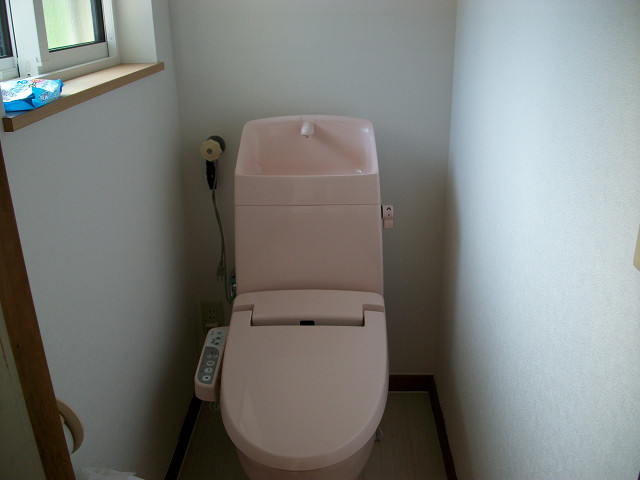 盛岡市内　トイレリフォーム工事